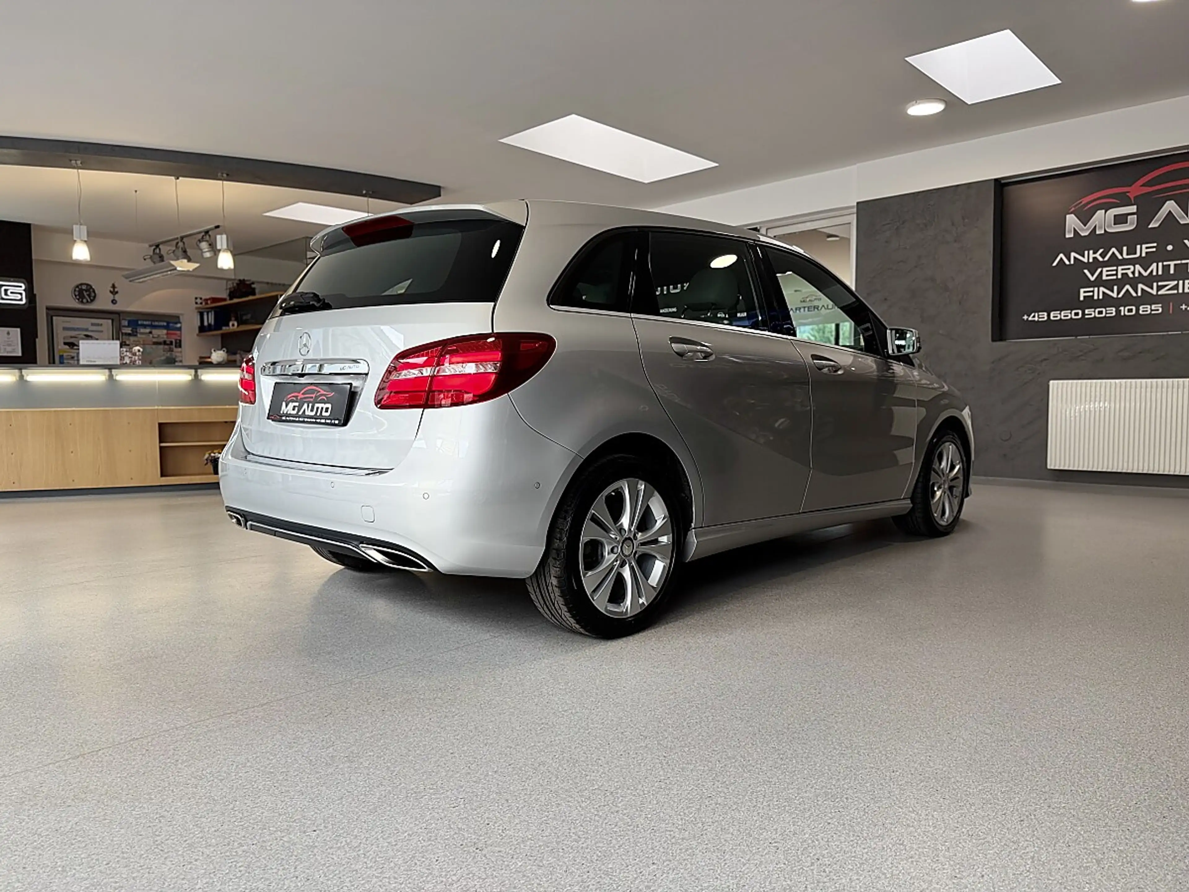 Mercedes-Benz B 220 4MATIC Aut. 1.BESITZ*ACC*RFK*SPZ*GARANTIE — photo 7