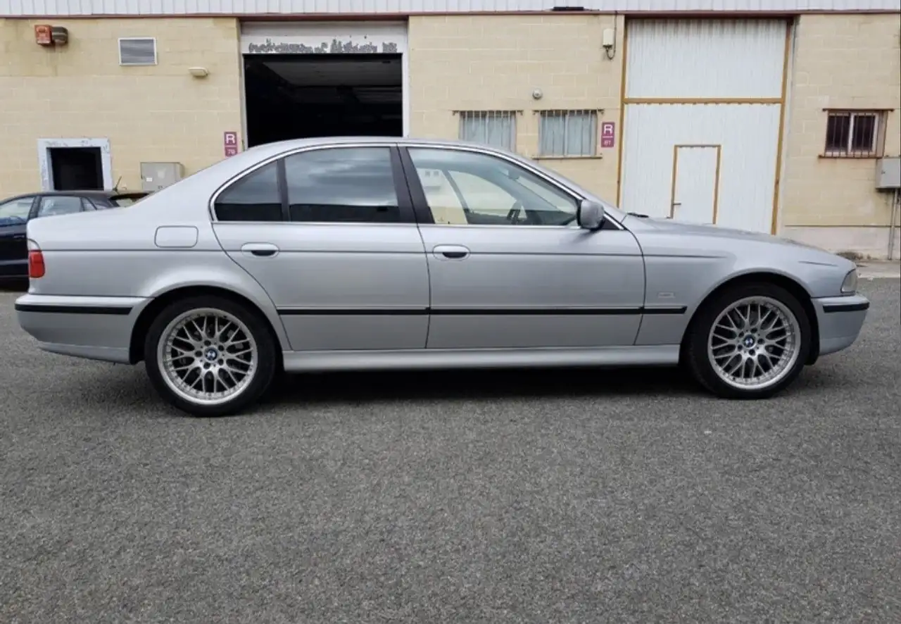 BMW 540i Aut., foto 5