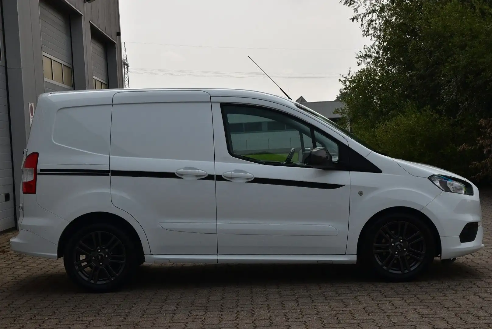 Ford Transit Courier Sport Klima/Temp./SHZ/Tüv neu Blanc - 2