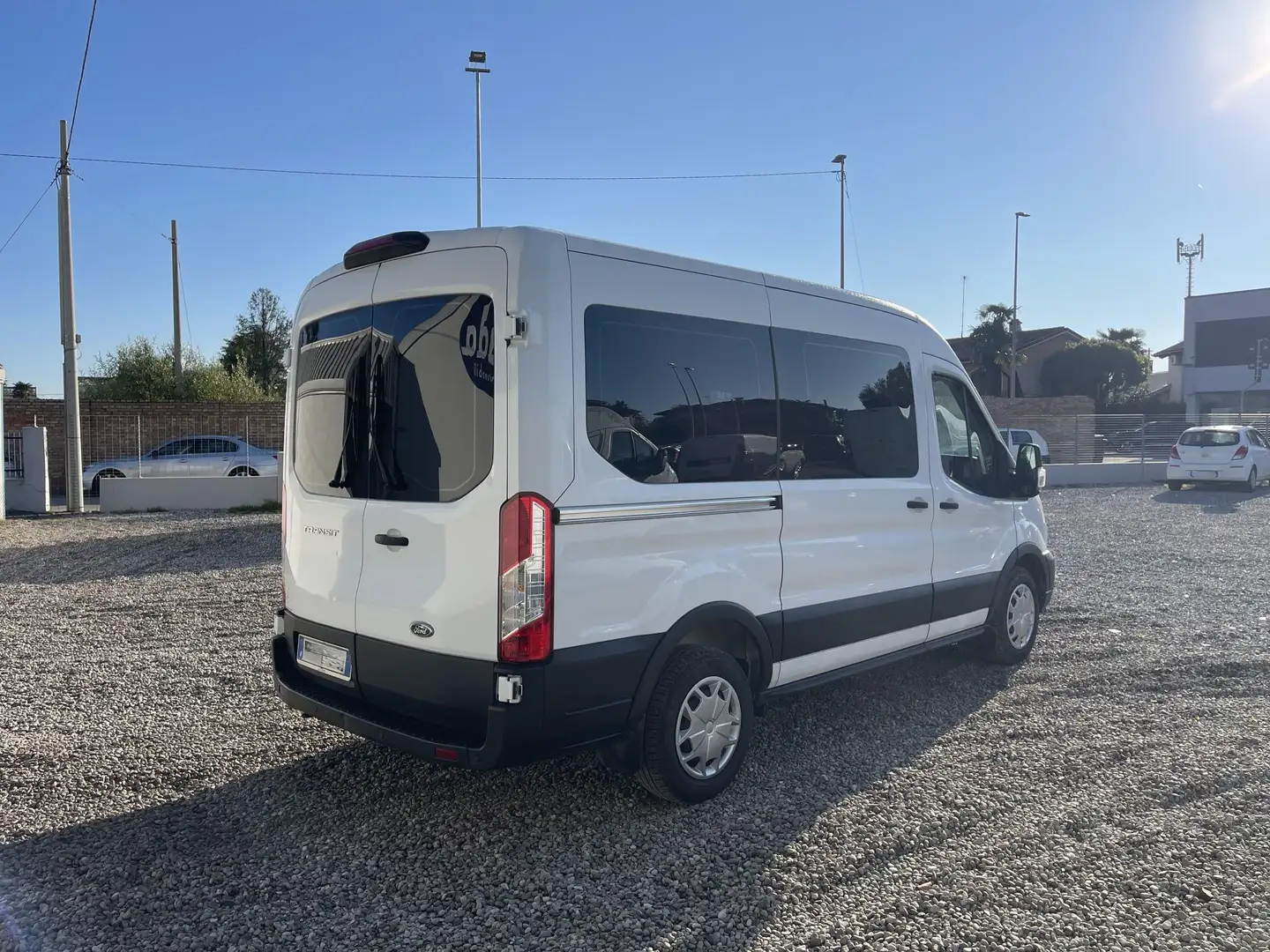 Ford Transit 310 2.0 tdci 130cv combi  L2H2 auto 9 posti Bianco - 2
