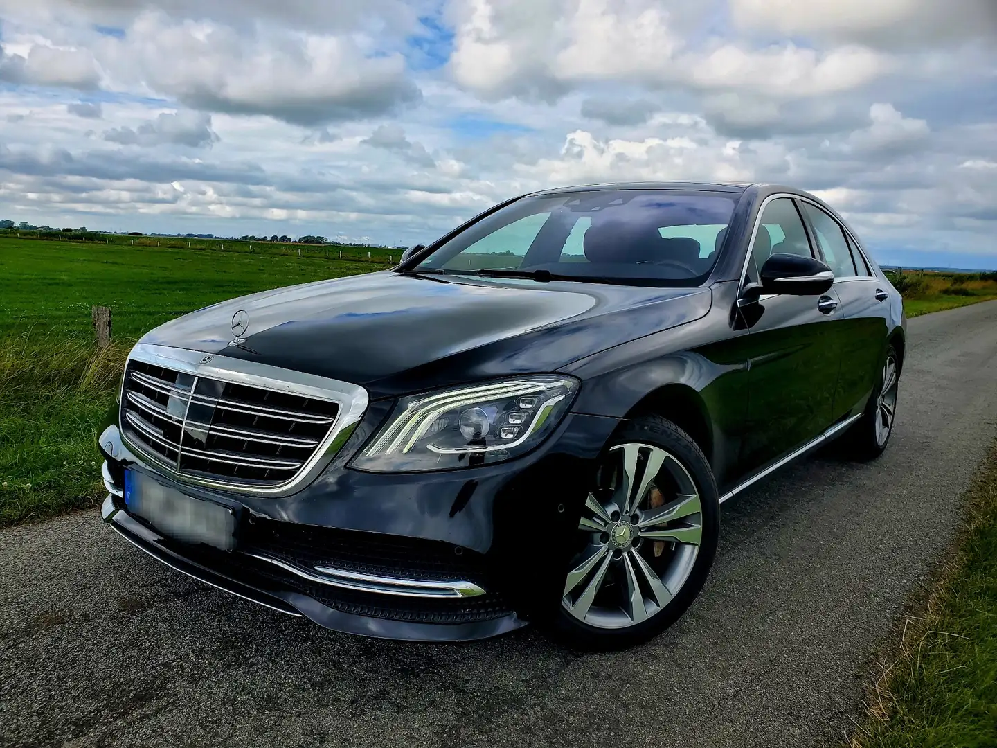 Mercedes-Benz S 400 d Junge Sterne Garantie Service Neu alle Assistenz Schwarz - 1