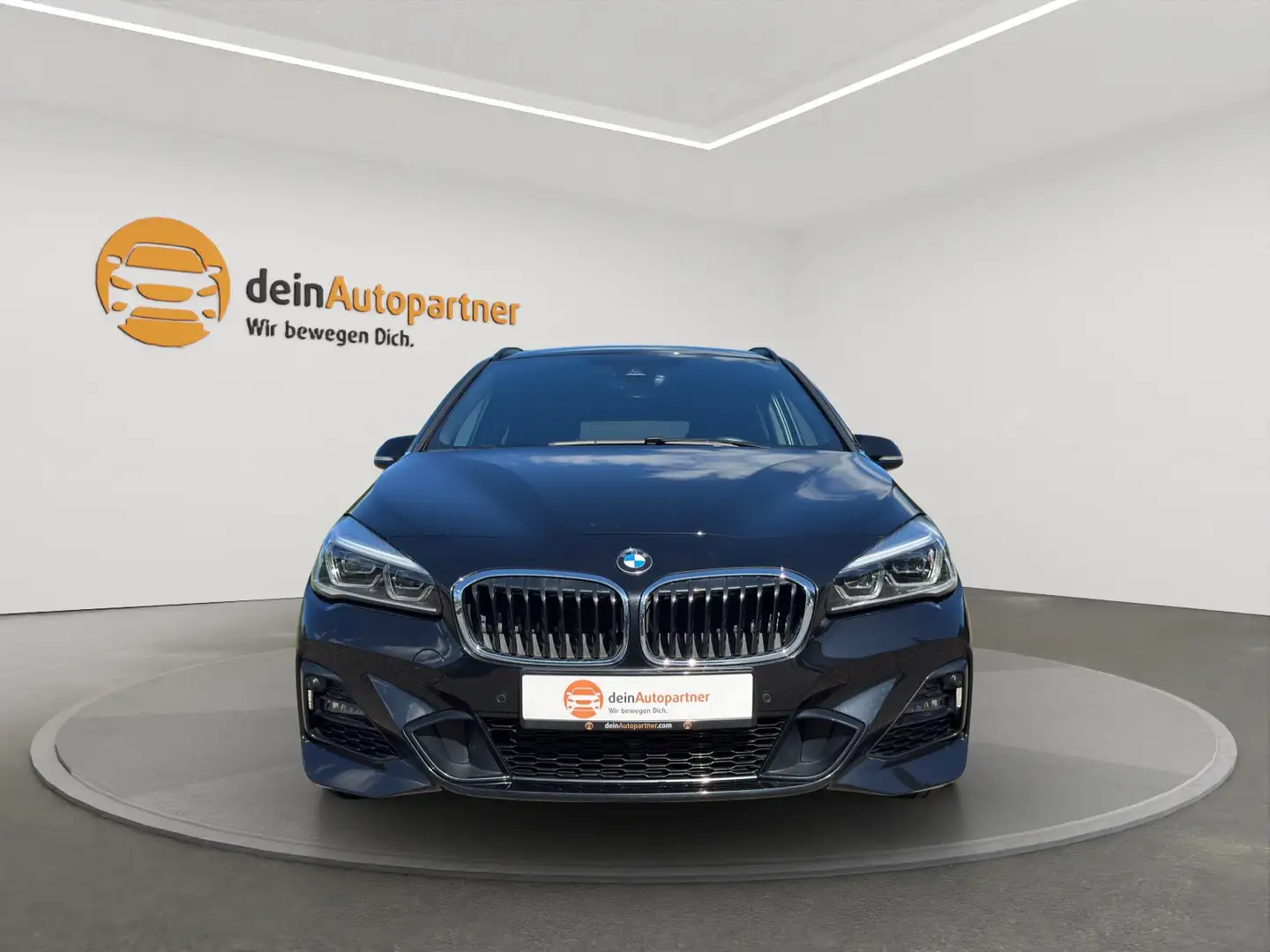 BMW 218 i GT M Sport Navi Leder AHK PDC Busin.Pak. Schwarz - 2