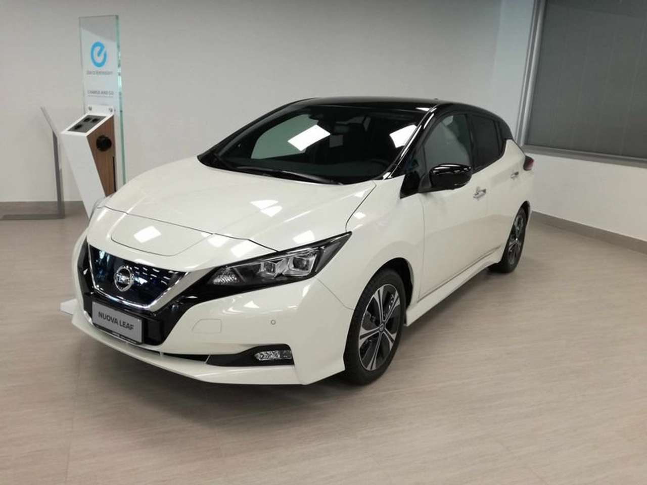 Nissan Leaf N-Connecta 40 kWh - Info: 3405107894