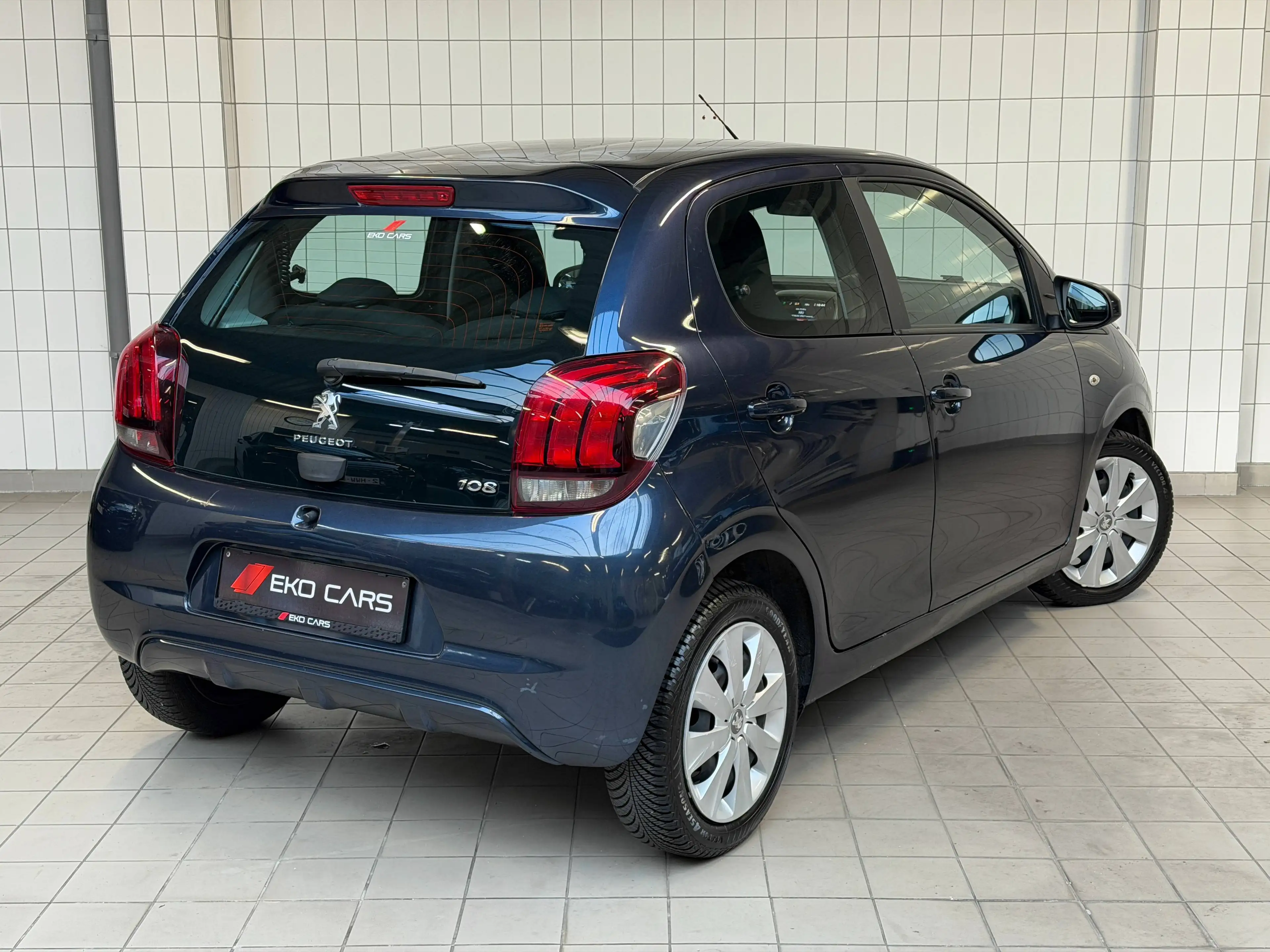 Peugeot 108 1.2 PureTech Active - Airco - 82pk - Essence - Bluetooth !!! — photo 2