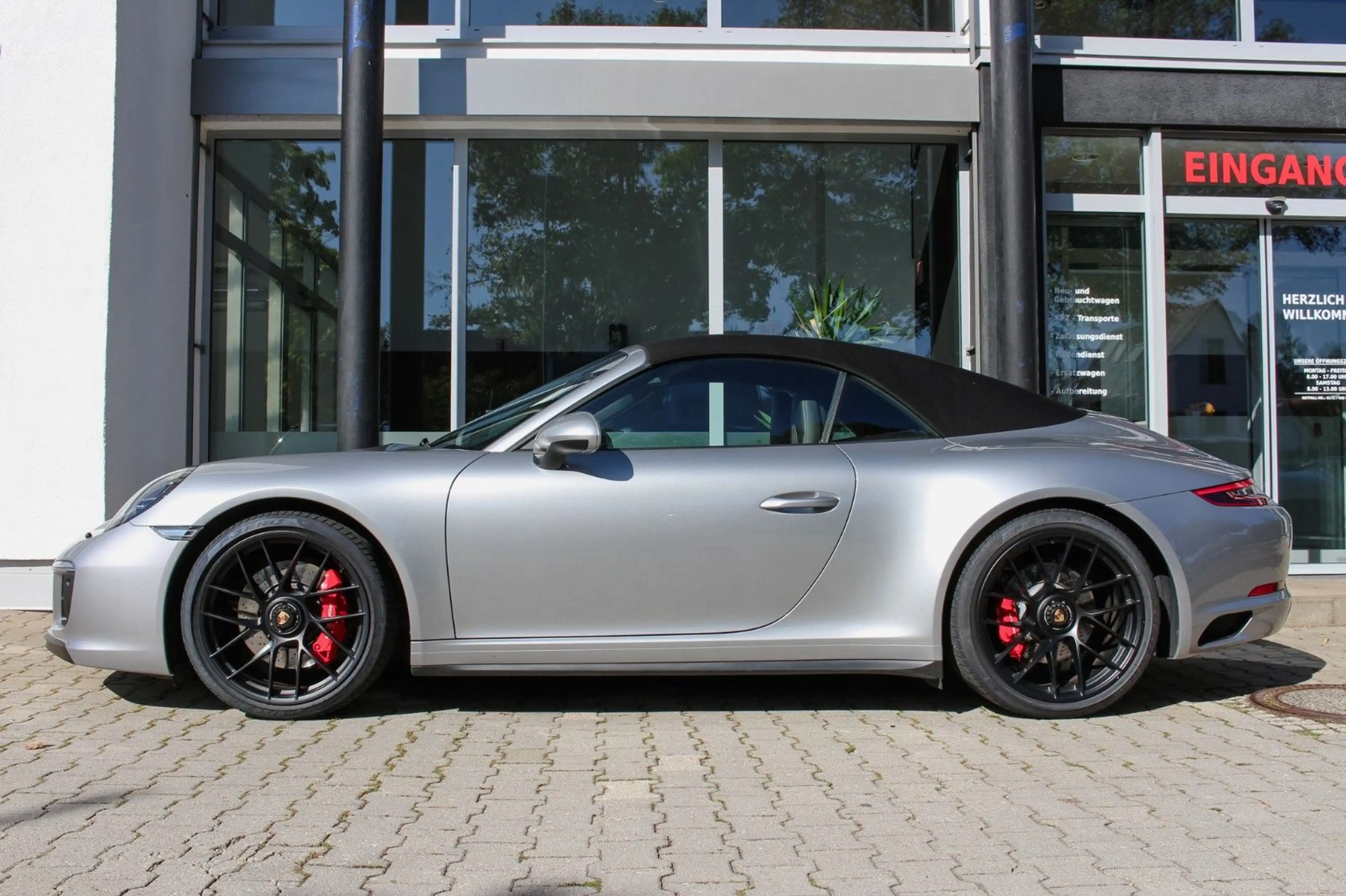 Porsche 991 911 991.2 Carrera GTS Cabrio/ CHRONO / BURMESTER — photo 8