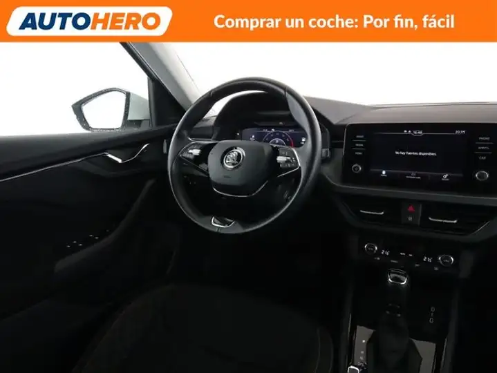 Škoda Kamiq 1.0 TSI Ambition 2021, foto 14