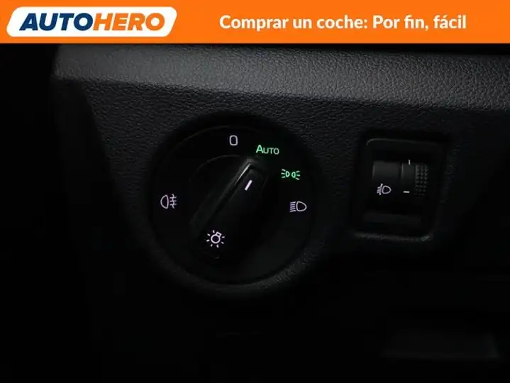 Škoda Kamiq 1.0 TSI Ambition 2021, foto 33