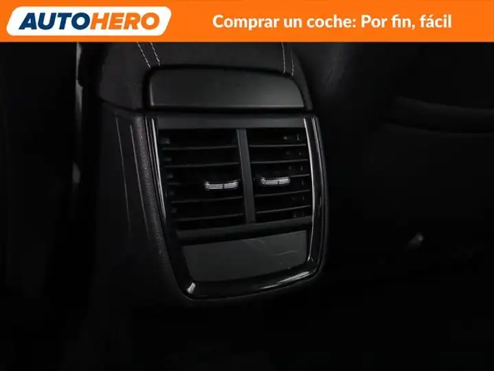Škoda Kamiq 1.0 TSI Ambition 2021, foto 32