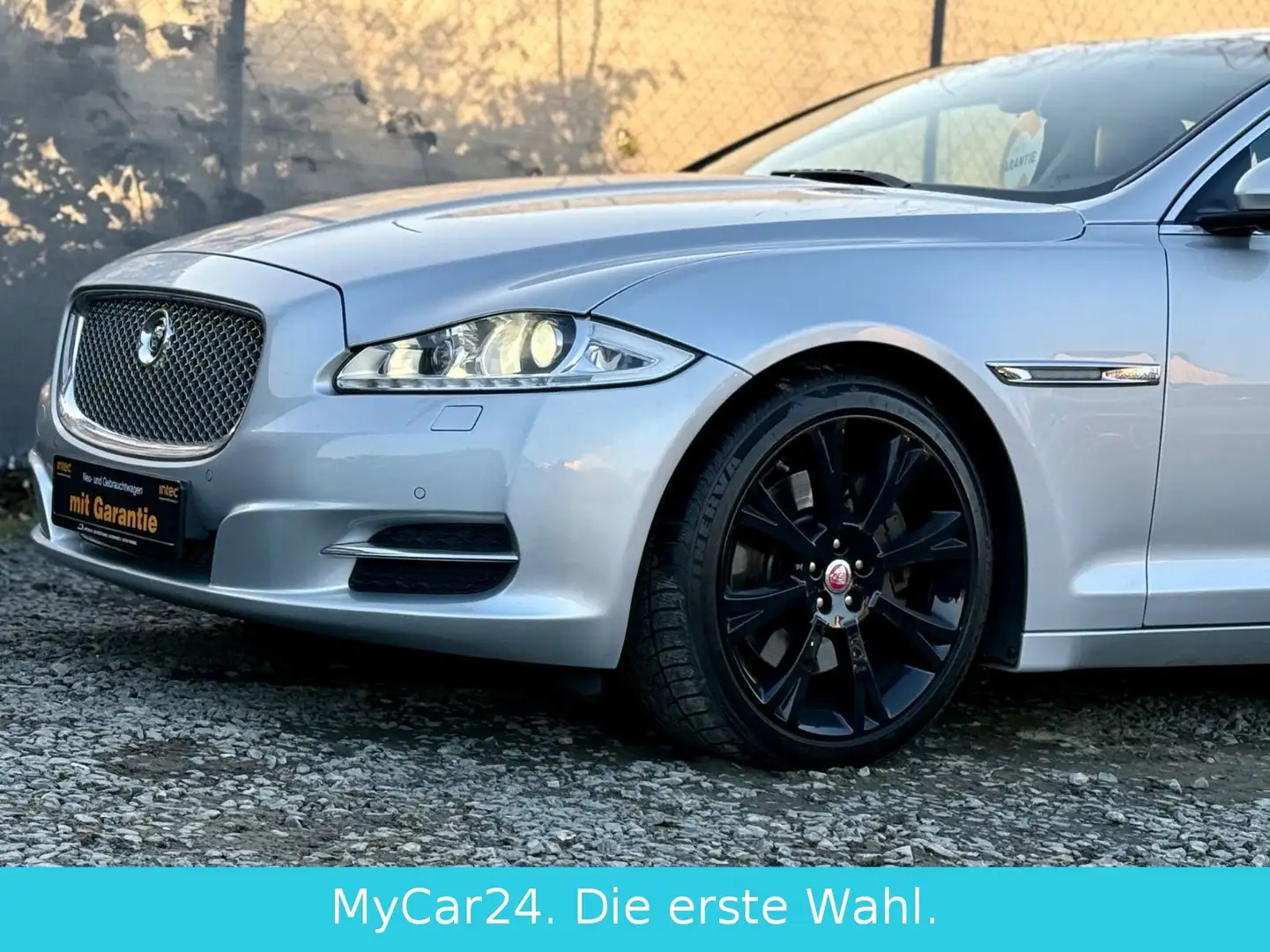 Jaguar XJ | Leder| Pano| 20 Zoll| Memory| Cam| Garantie Plateado - 2