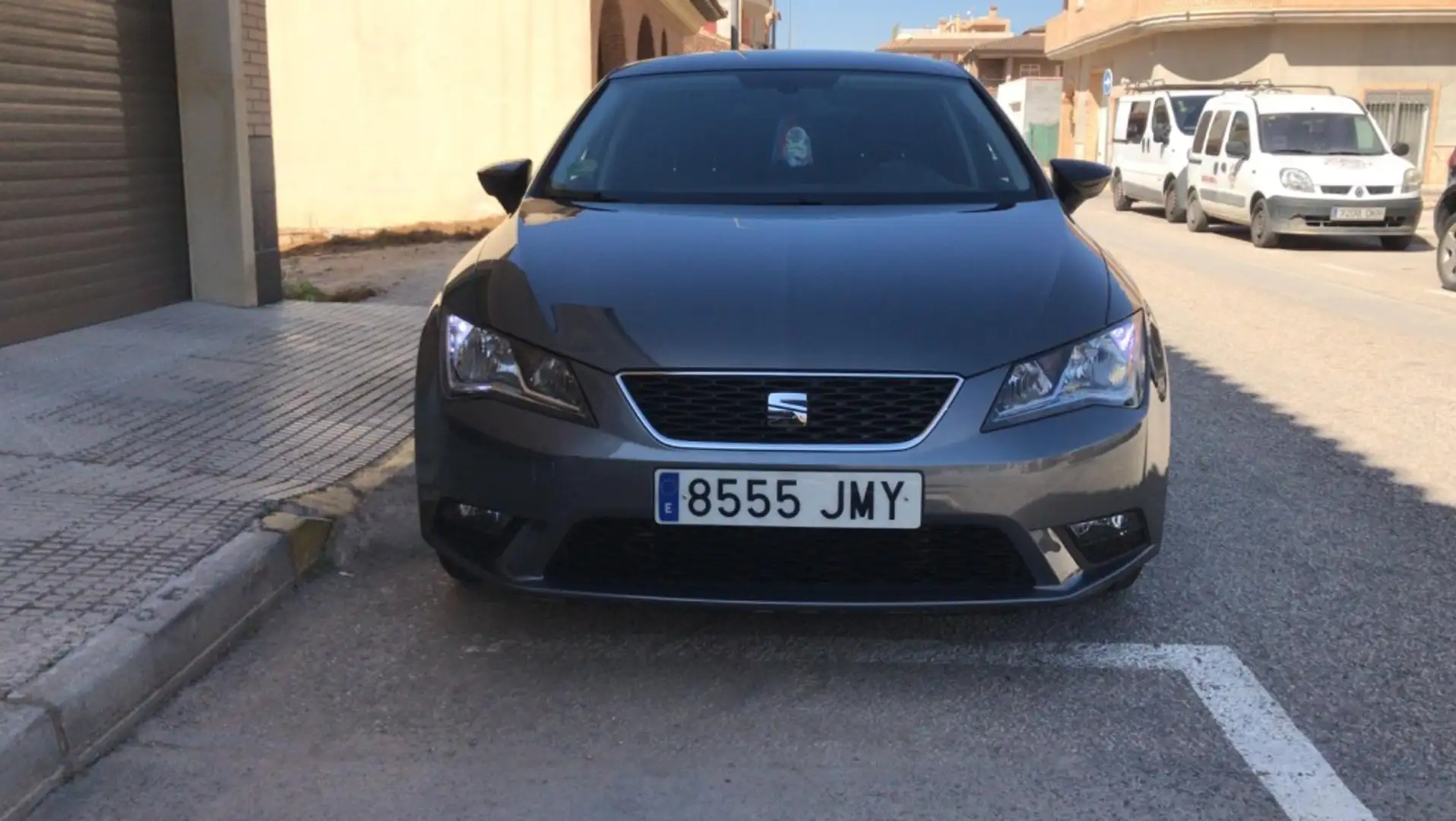 SEAT Leon 1.2 TSI S&S Style 110 Marrón - 2