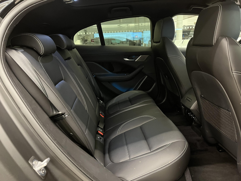 Jaguar I-Pace EV400 Limited Edition — photo 8