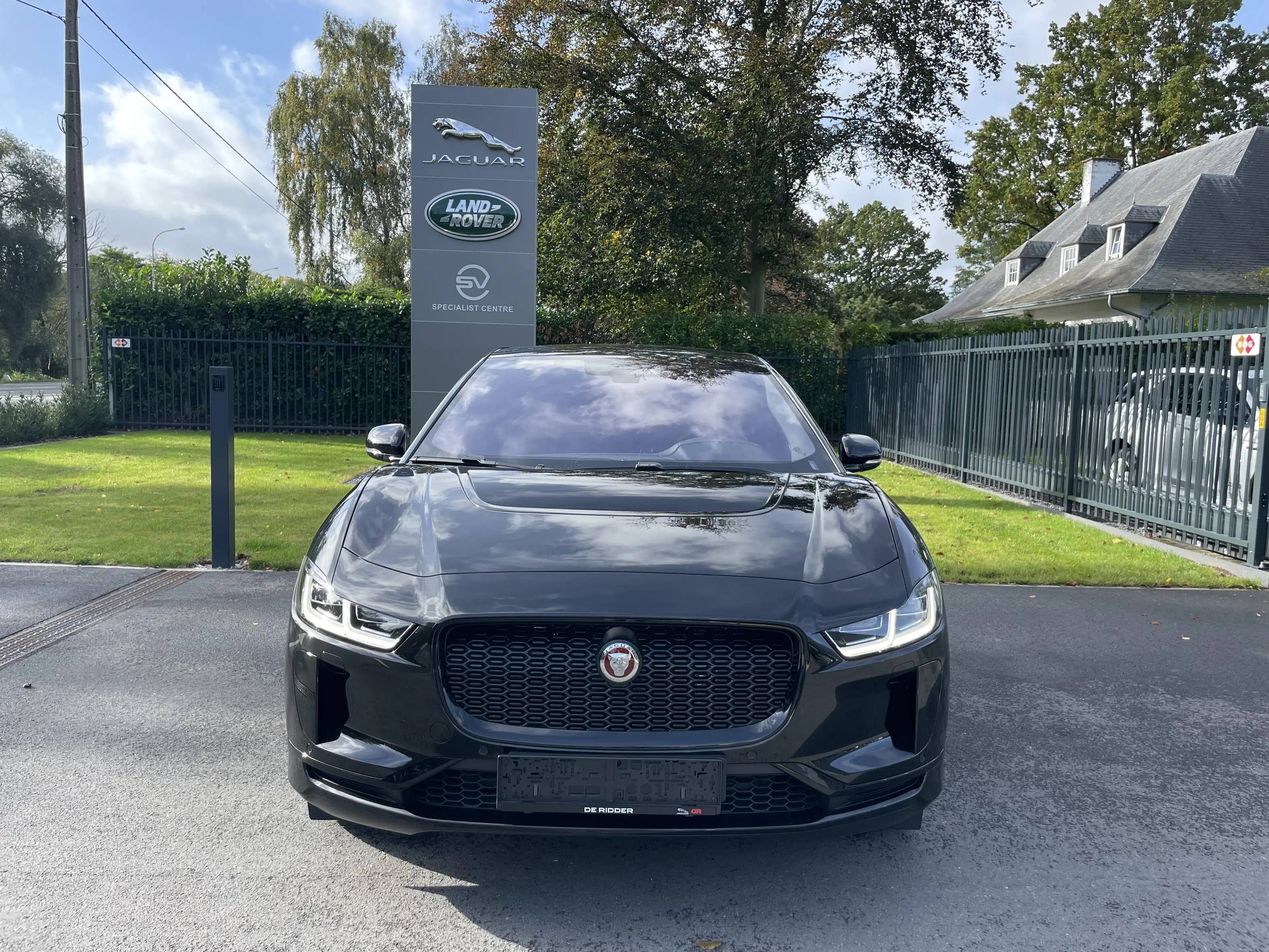 Jaguar I-Pace EV400 Limited Edition — photo 2