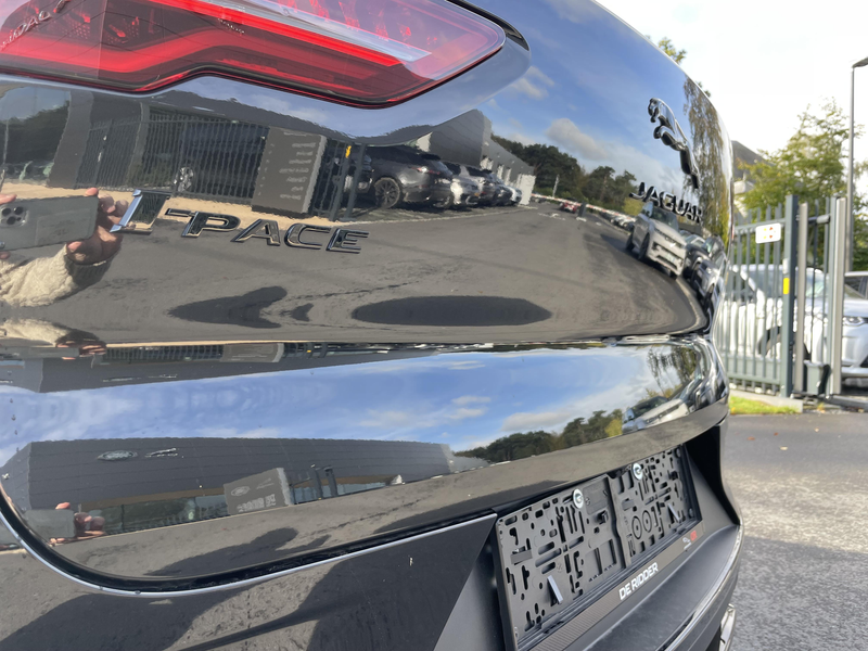 Jaguar I-Pace EV400 Limited Edition — photo 13
