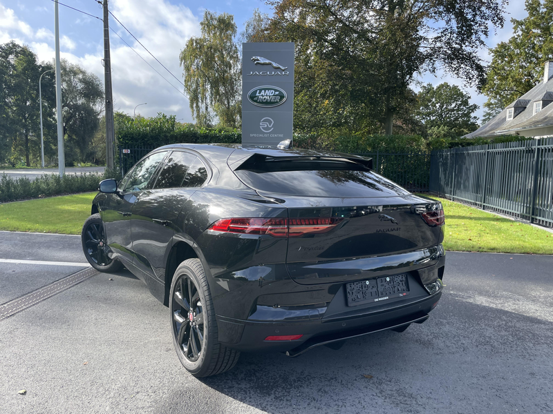 Jaguar I-Pace EV400 Limited Edition — photo 11