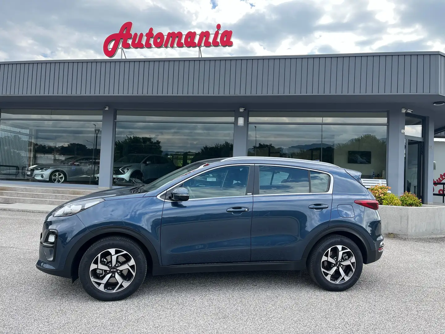 Kia Sportage Sportage IV 2018 1.6 crdi mh Bu Cla 2wd 136cv dct7 Blu/Azzurro - 1