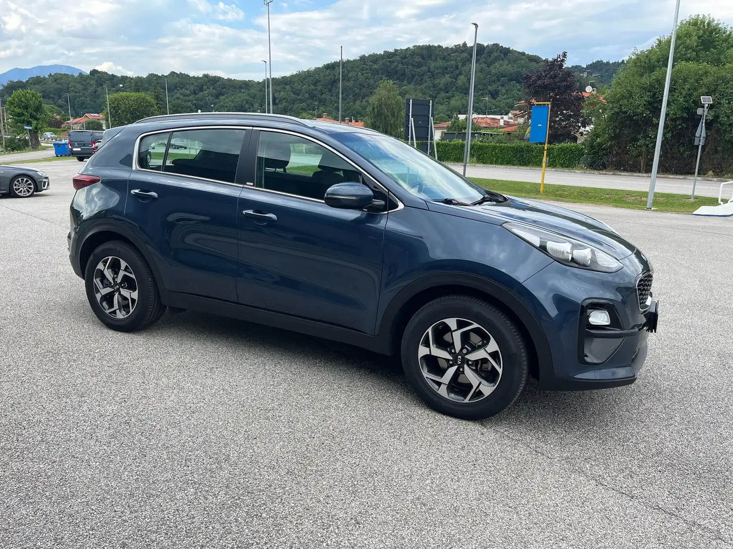 Kia Sportage Sportage IV 2018 1.6 crdi mh Bu Cla 2wd 136cv dct7 Blu/Azzurro - 2