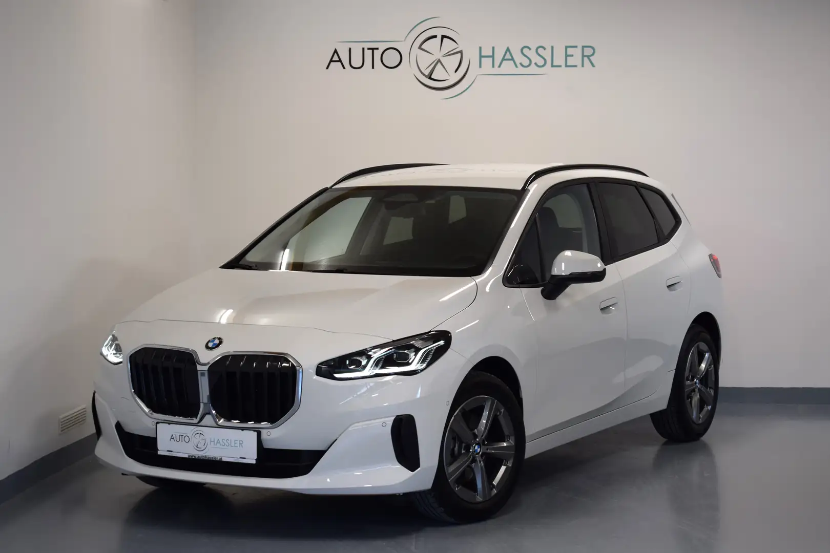 BMW 216 i Active Tourer Bílá - 1
