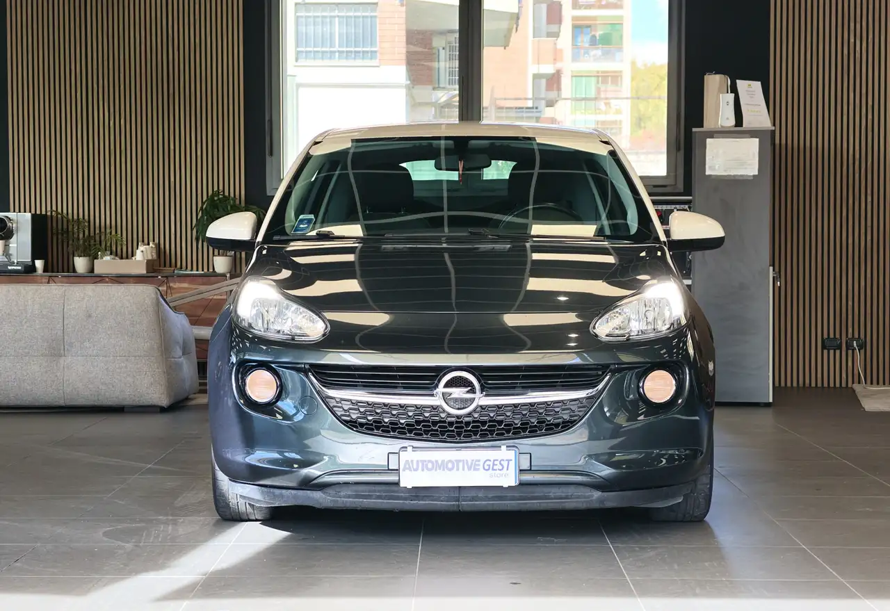 Opel Adam