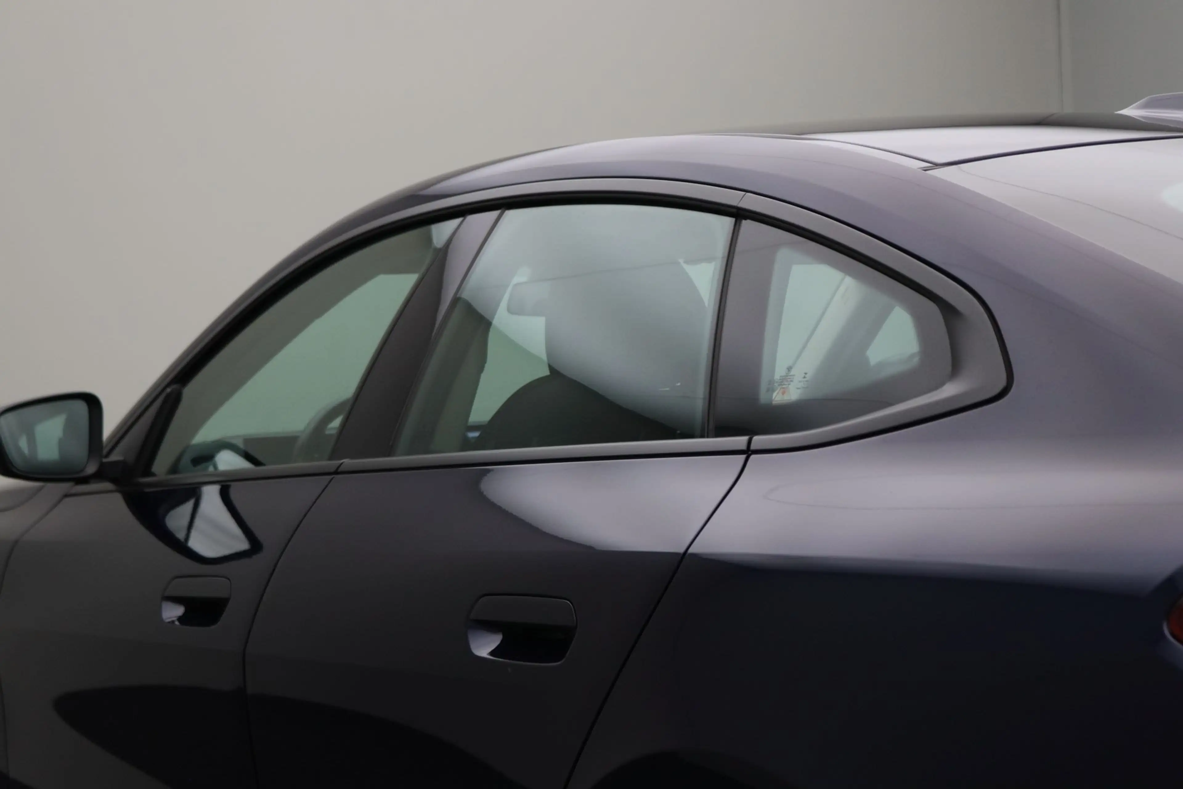 BMW i4 eDrive40 84 kWh | Achteruitrijcamera | BMW Live Co — photo 7