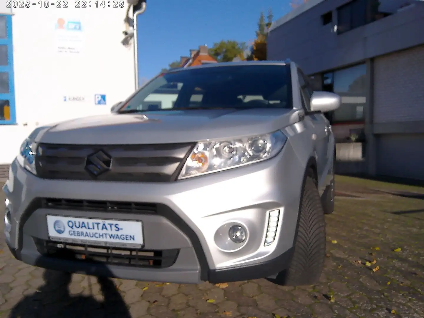 Suzuki Vitara 1.6 Comfort 4x4 Automatik TOP!!! Argent - 1