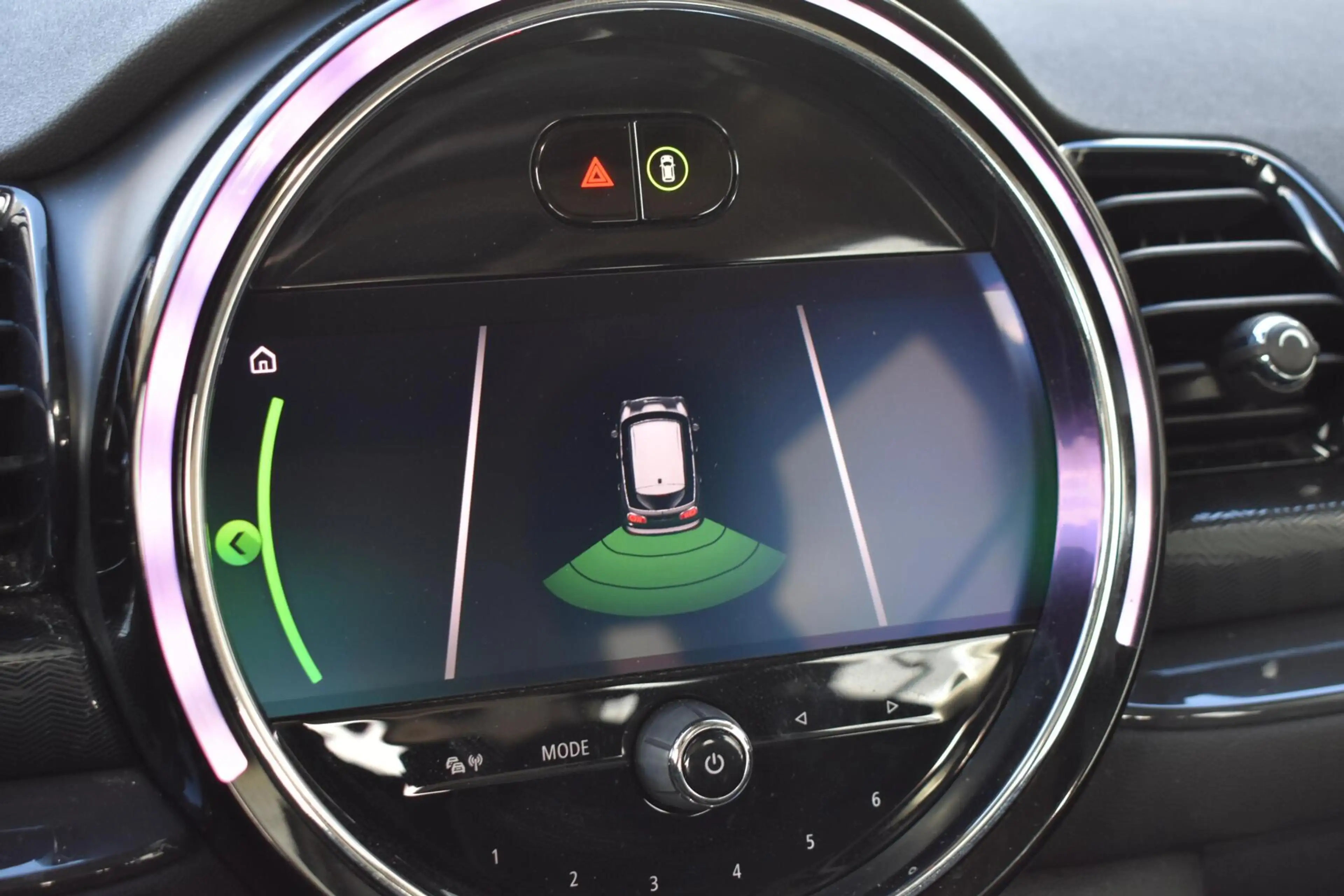 MINI Cooper Clubman 1.5 Business Ed. | Panoramdak | Carplay | LED | — photo 17
