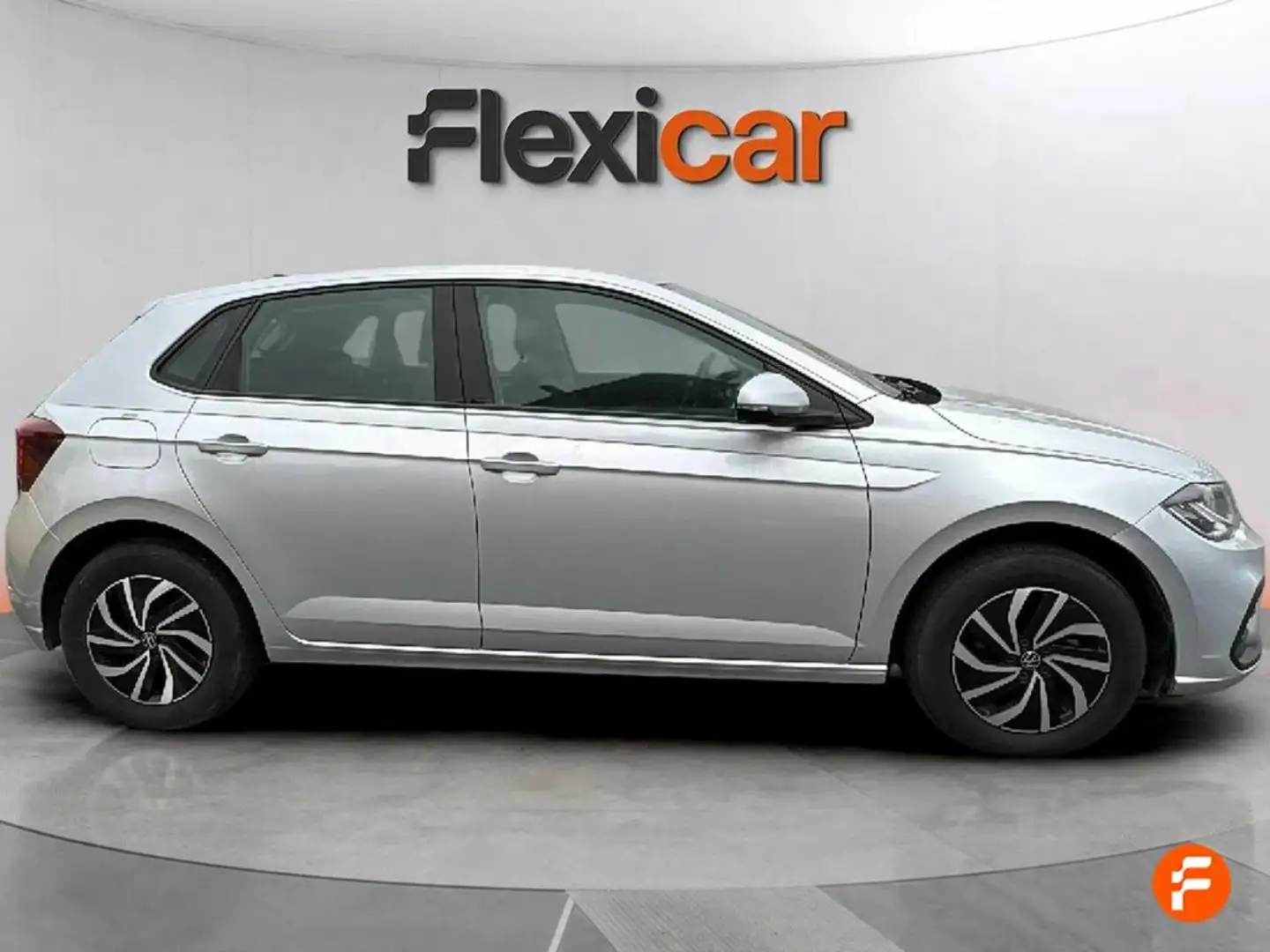 Volkswagen Polo 1.0 TSI Life 70kW Gris - 2