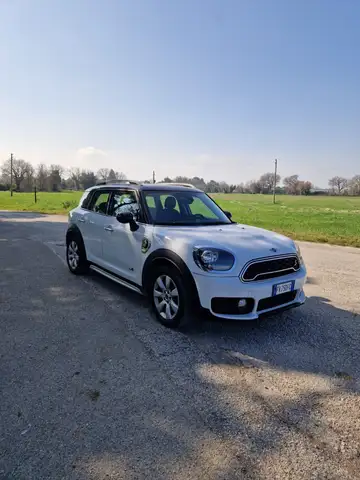 MINI Cooper Countryman Mini 1.5 Cooper SE Business Countryman ALL4 Automa