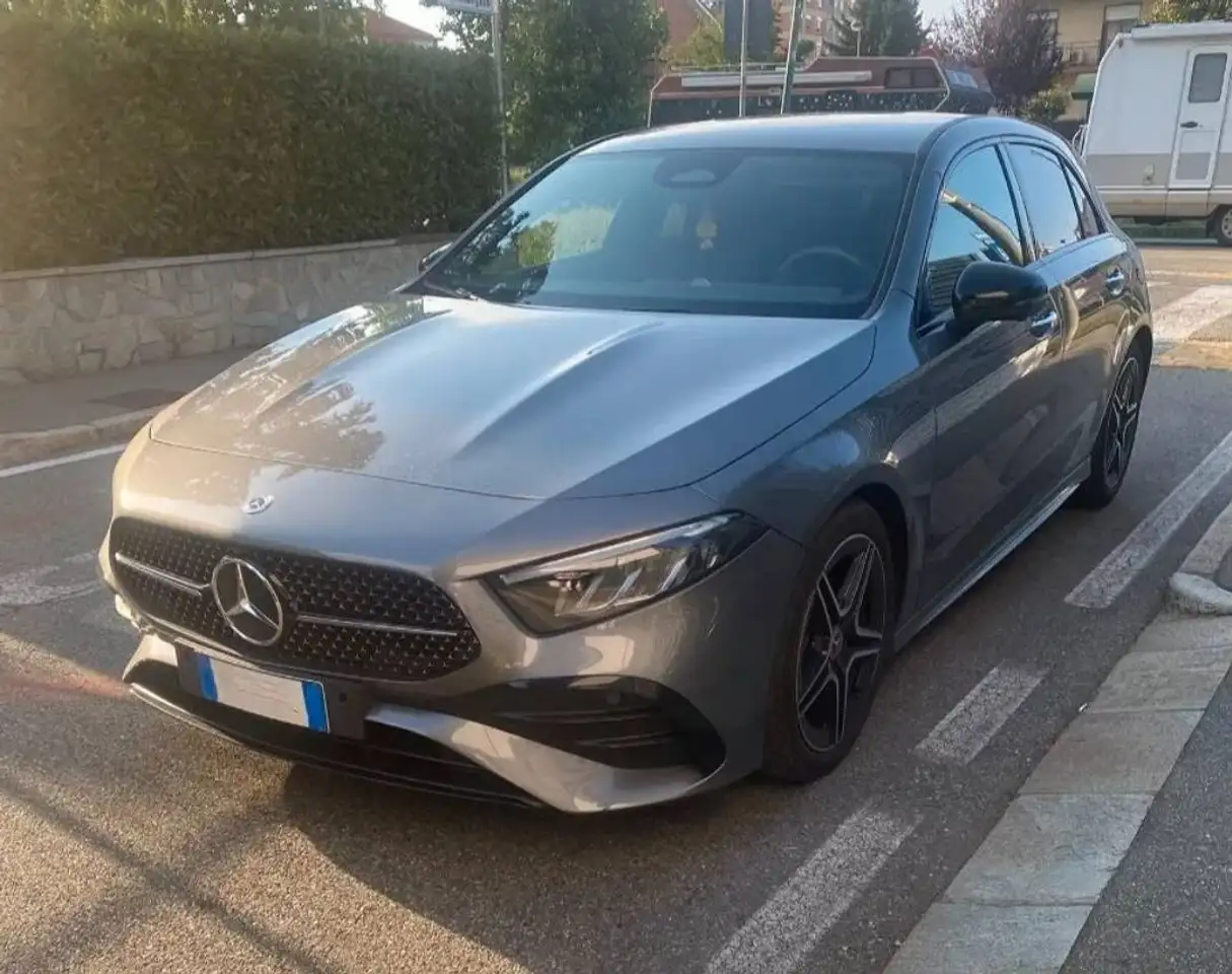 Mercedes-Benz A 180