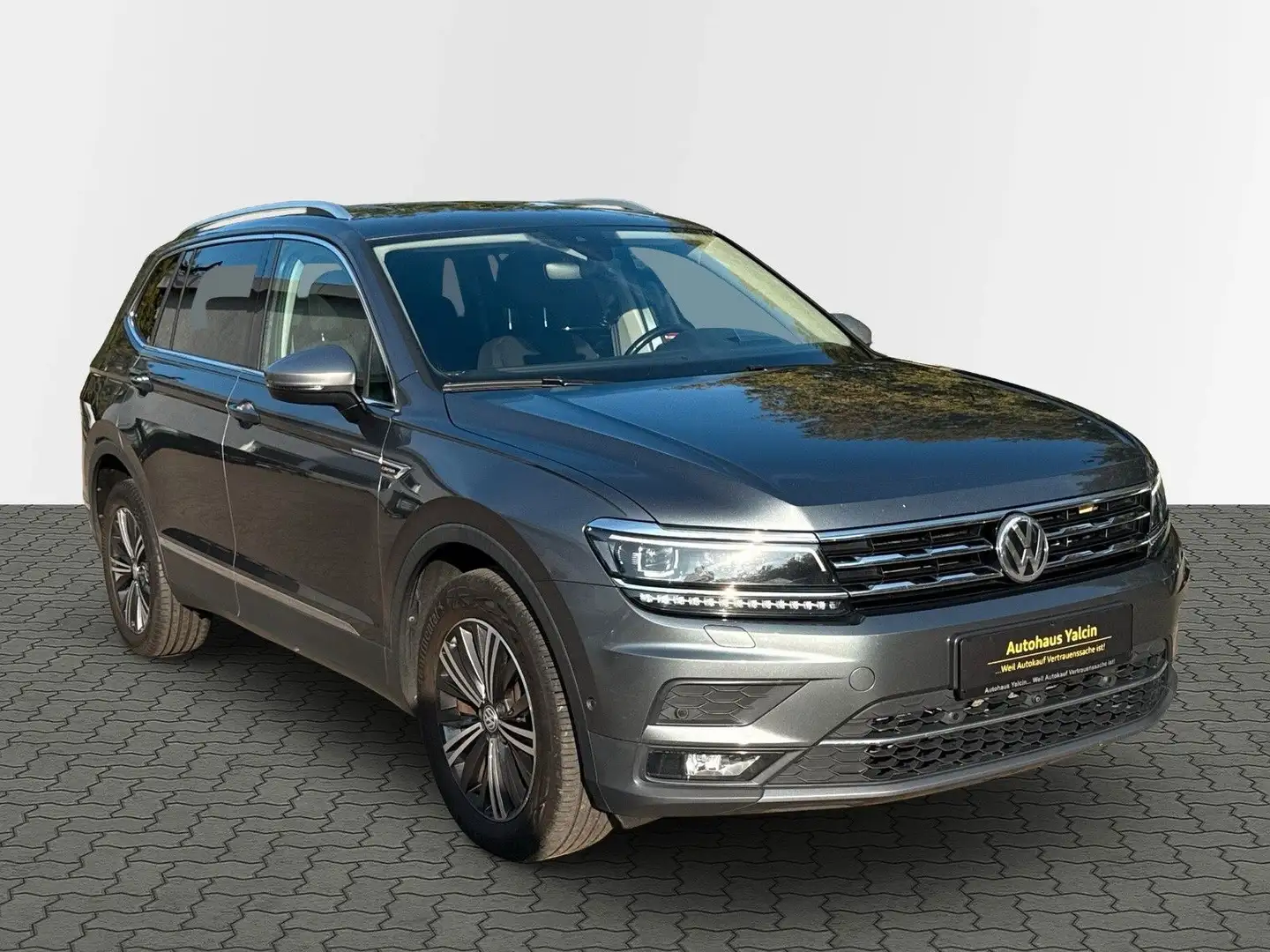 Volkswagen Tiguan Allspace *7.Sitze* Kamera*Head up*AHK*2Han Grau - 1