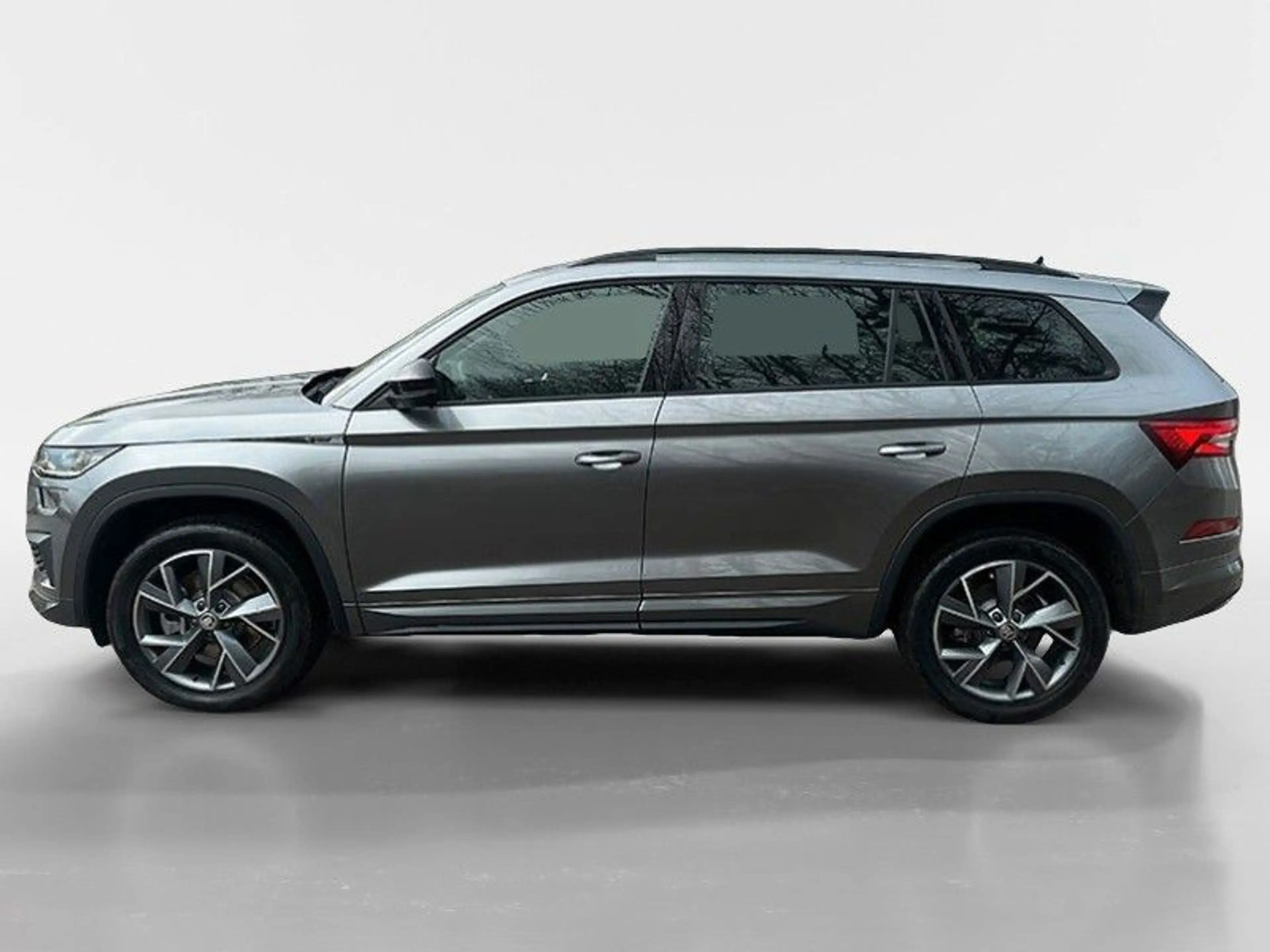 Skoda Kodiaq Sportline 4x4 — photo 2