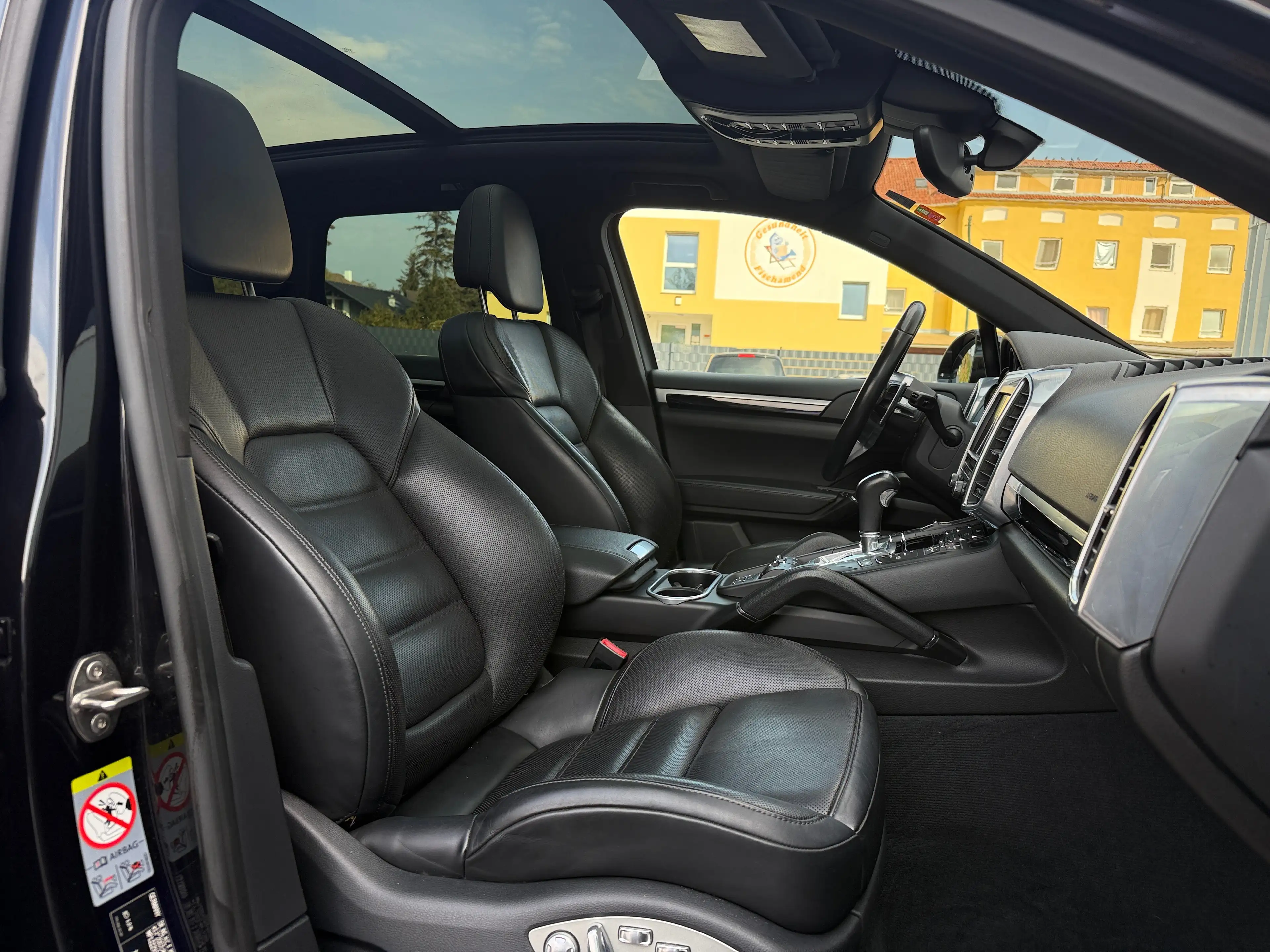 Porsche Cayenne S*LED*Pano*Sitzlüftung*ACC*Luft* — photo 11