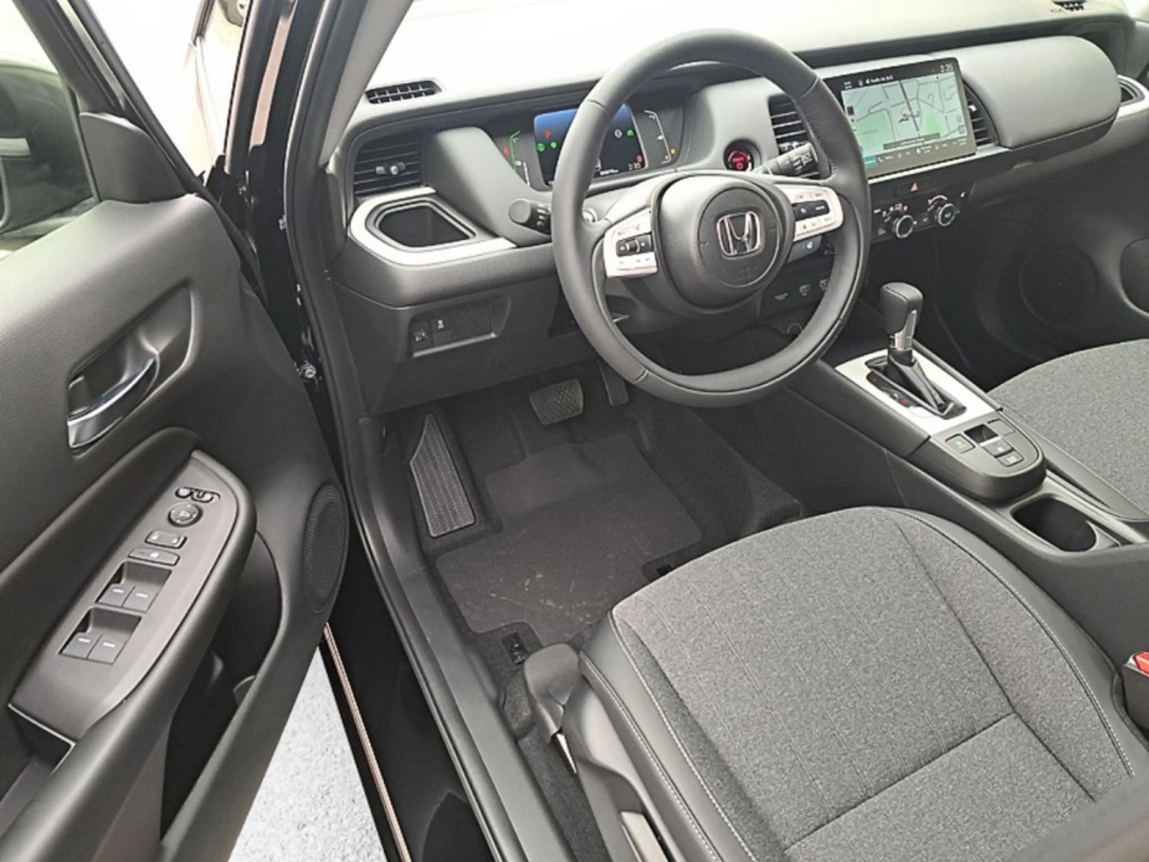 Honda Jazz 1.5 eCVT Advance — photo 9