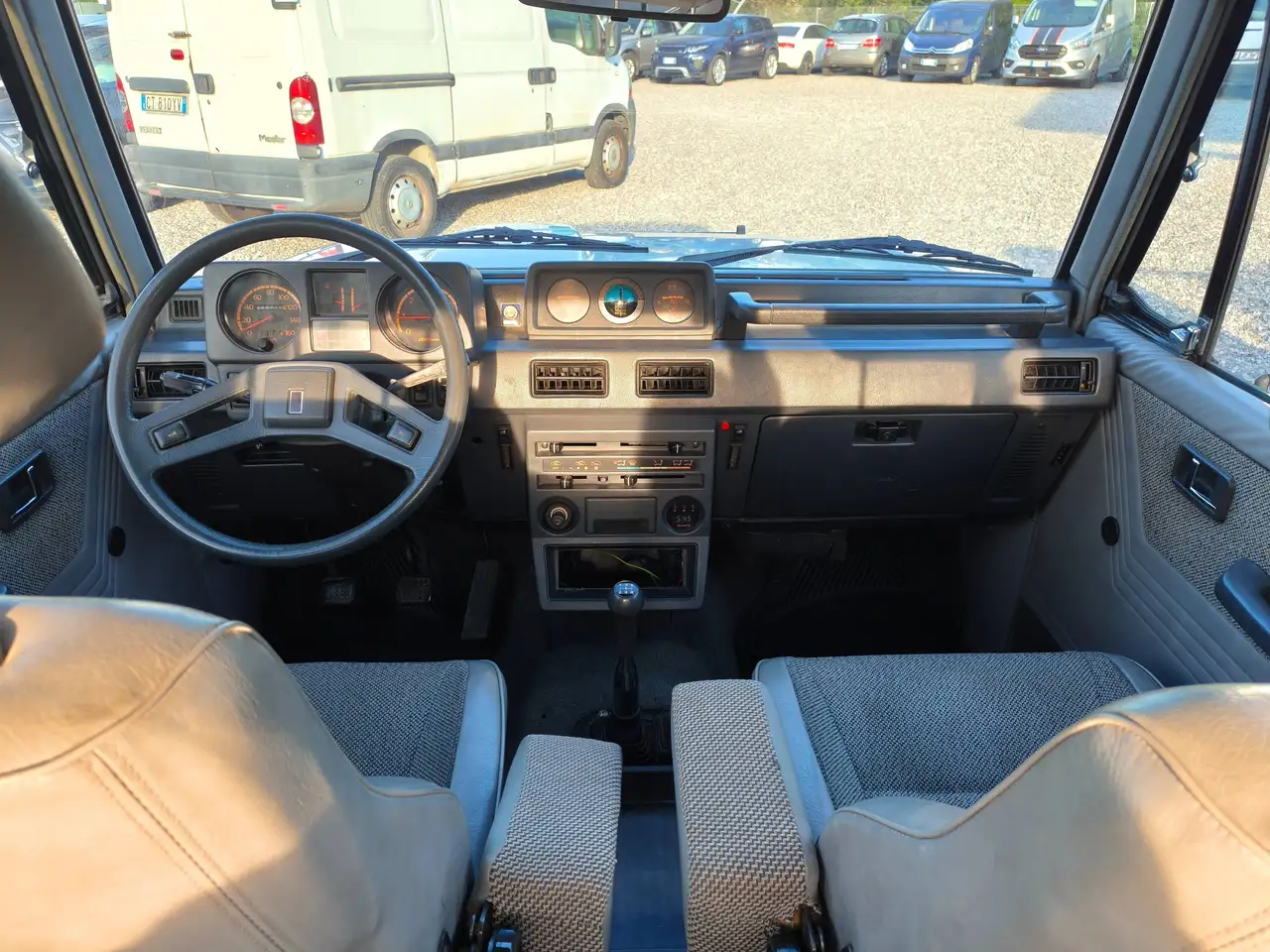 Mitsubishi Pajero Metal Top 2.4 td COMPLETAMENTE RESTAURATO, foto 9