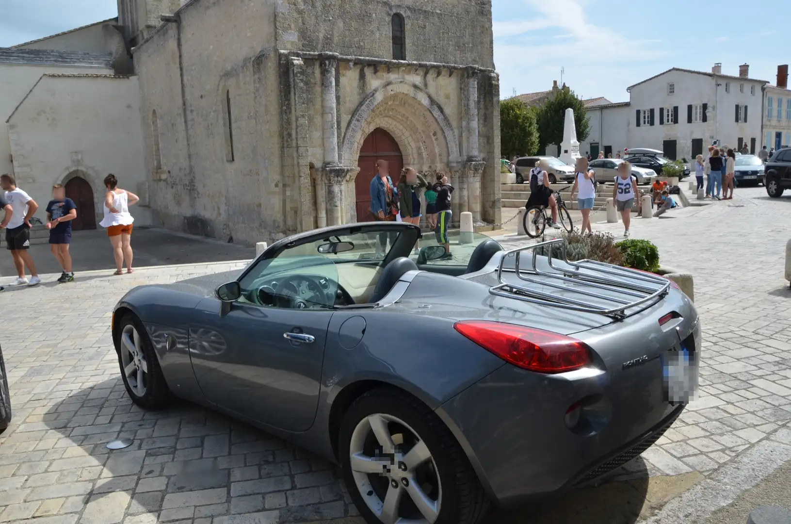 Pontiac Solstice 2.4 Grau - 1