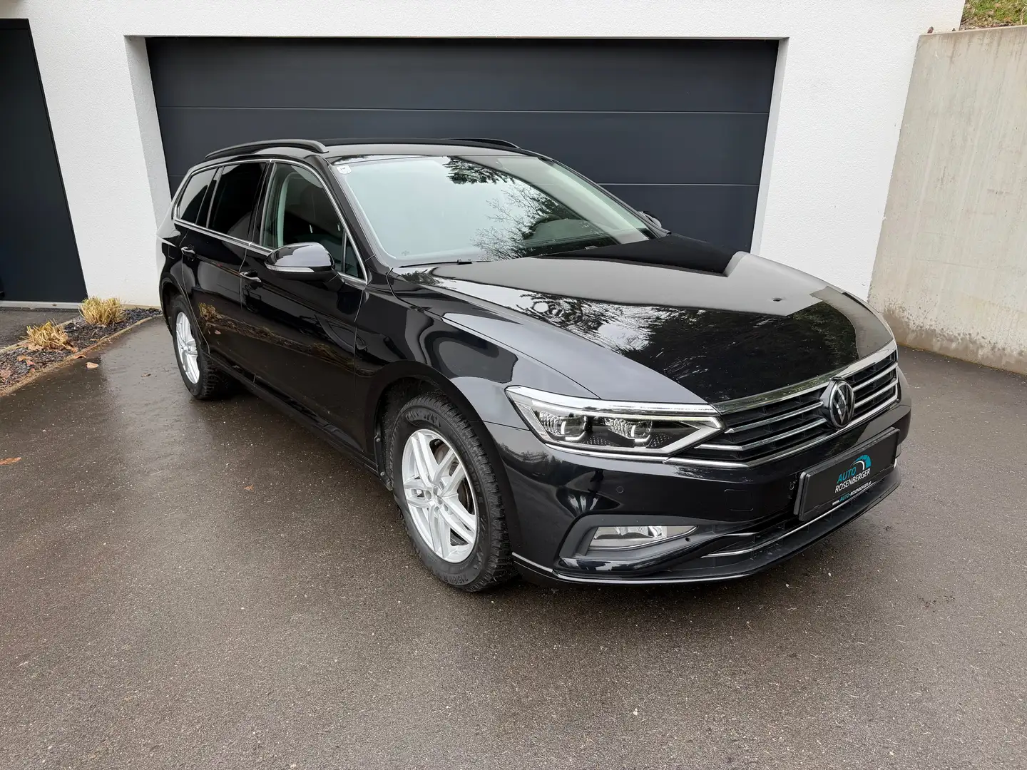 Volkswagen Passat Variant Business*2.0TDi*DSG*SHZ*PDC*NAVI*MATRIX*8-fach*uvm Schwarz - 1