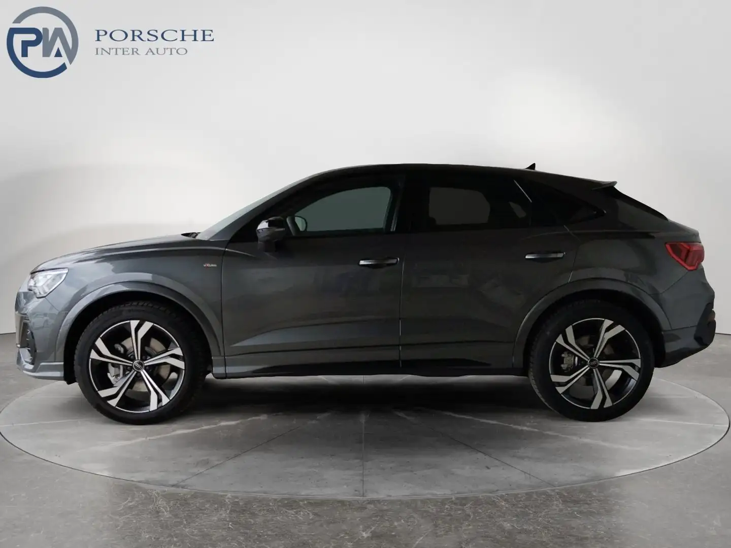 Audi Q3 40 TFSI quattro admired Gris - 2
