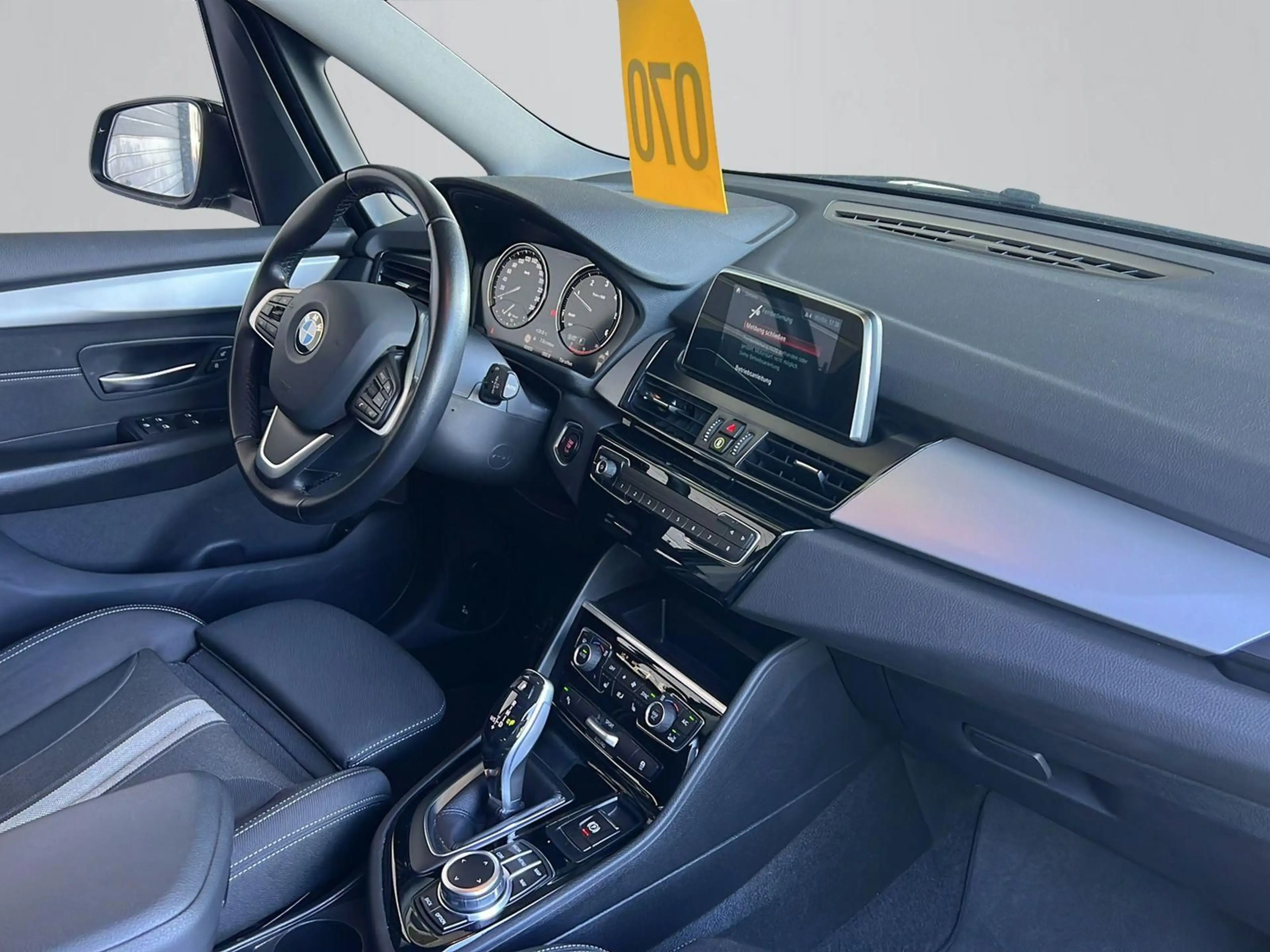 BMW 216 216 d Advantage 1.5 12V Turbodiesel Metallic — photo 15