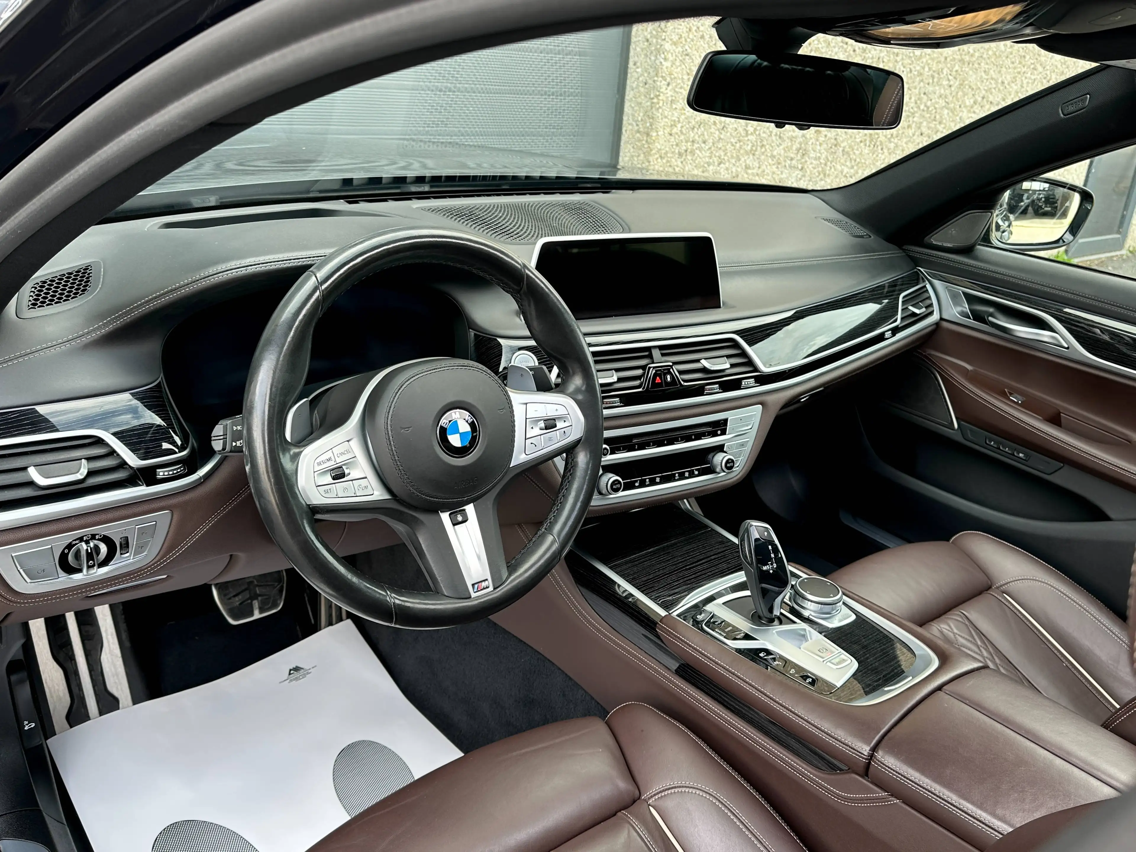 BMW 745 3.0 PHEV / M Sport / Pano. / HK / HUD / 20" — photo 14