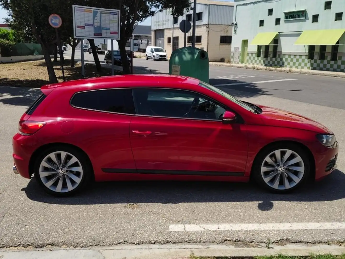 Volkswagen Scirocco Scirocco 2.0 TSI DSG Rojo - 2