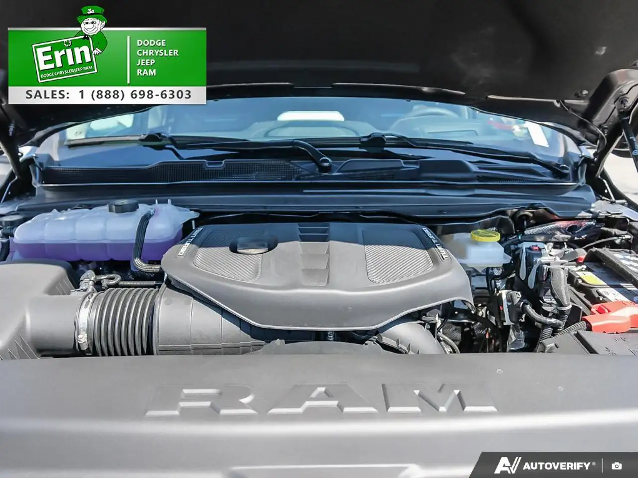 RAM 1500 снимка RAM 1500