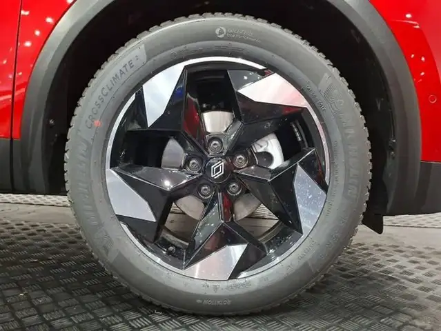 Renault Captur view 4