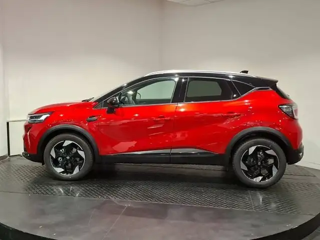 Renault Captur view 2