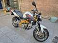 Aprilia Shiver 750 Wit - thumbnail 1