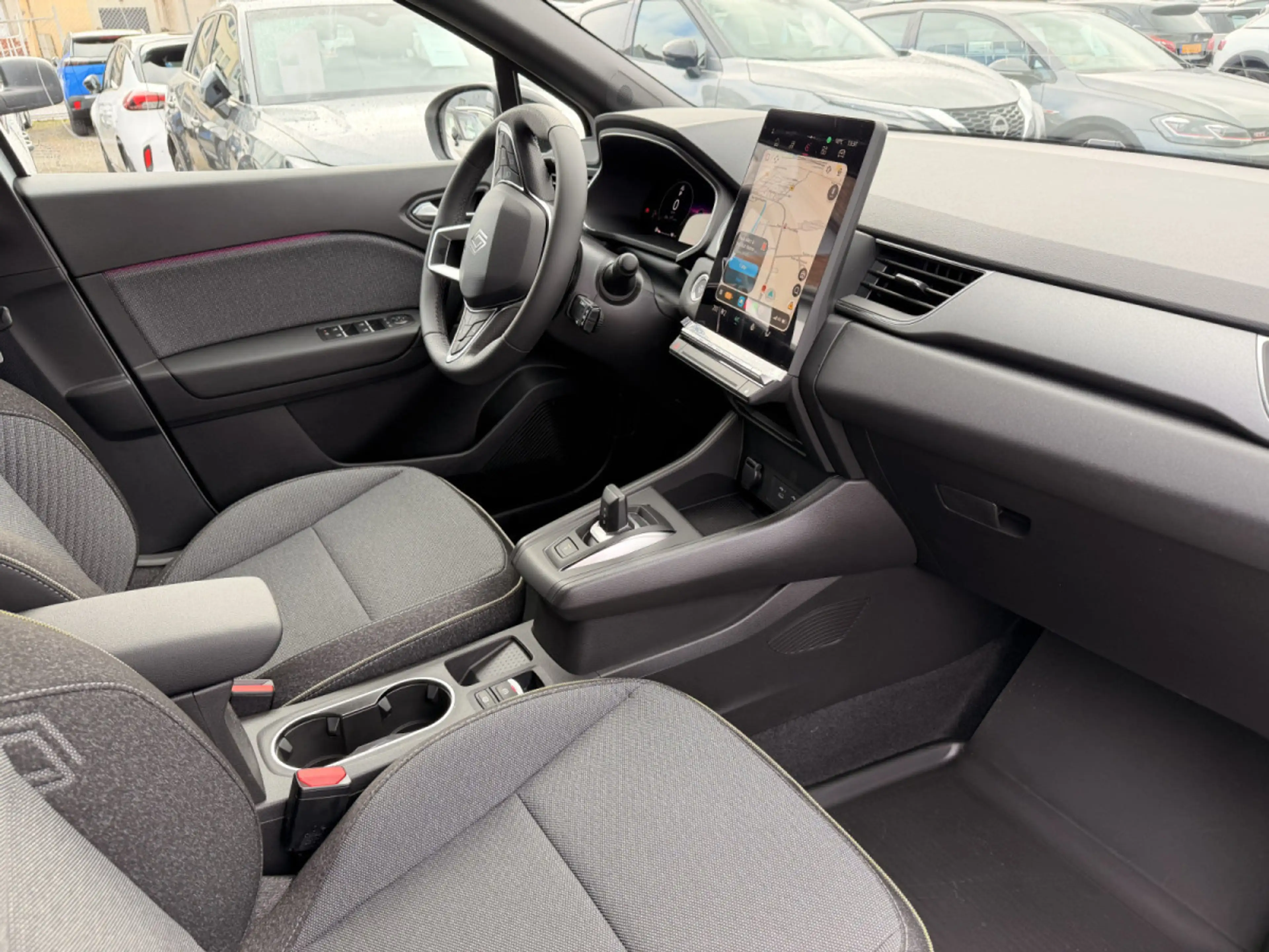 Renault Captur 1.3 Tce 140 Mild Hybrid Techno EDC — photo 3