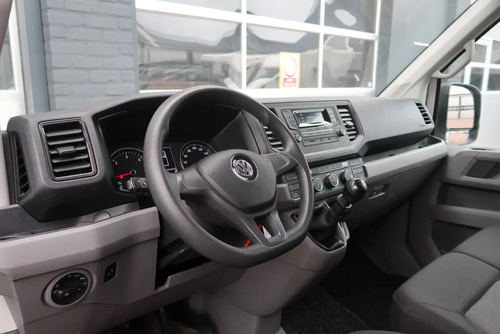 Volkswagen Crafter 35 2.0 TDI LAADKLEP/ AIRCO/ CRUISE Wit - 2