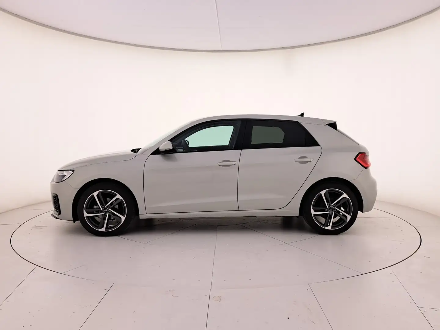 Audi A1 sportback 25 1.0 tfsi admired advanced s-tronic my Silver - 2