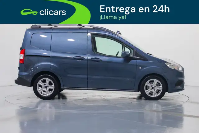 Ford Transit Courier view 7