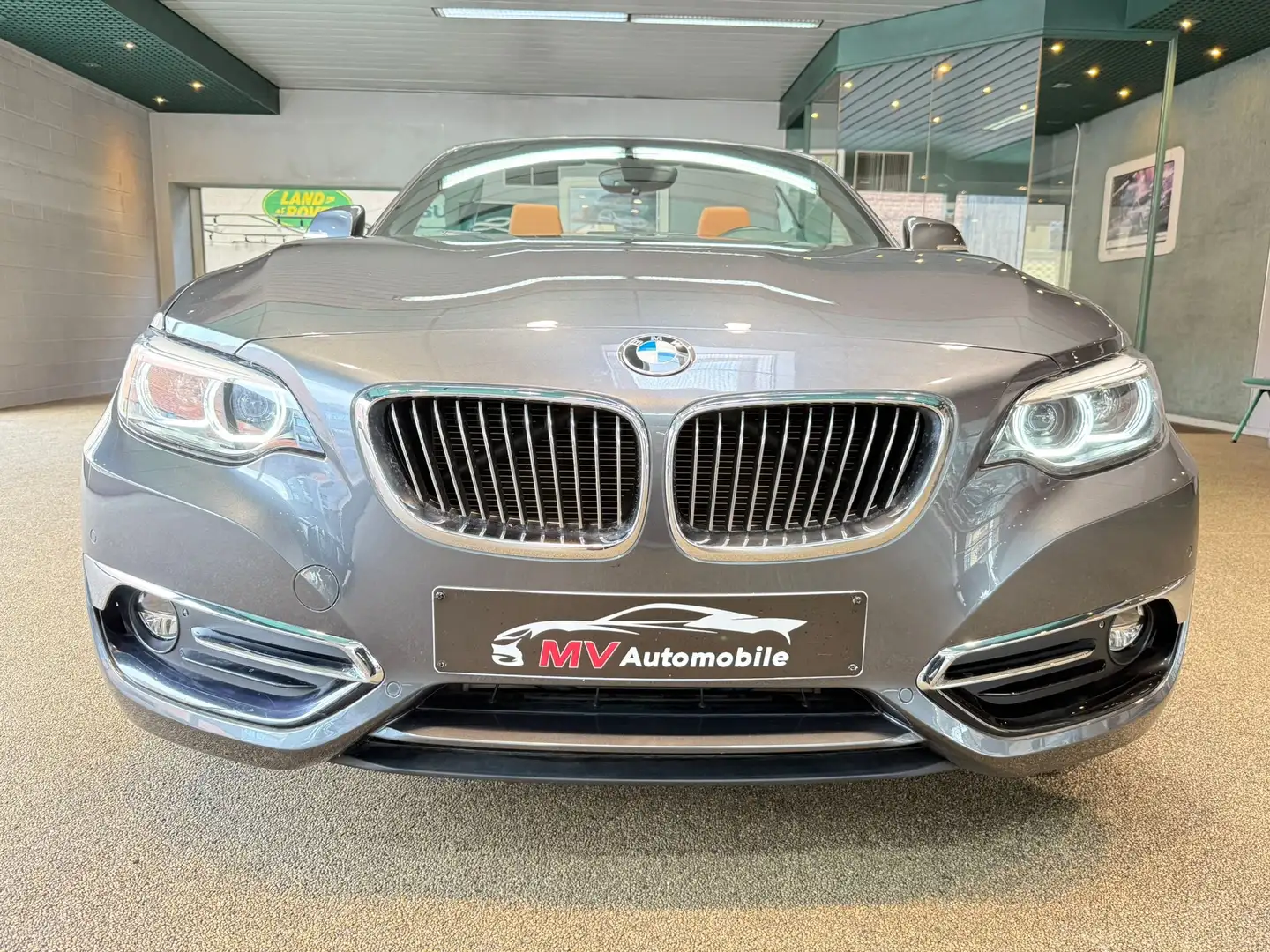 BMW 218 I Luxury Cab * TVA Deduct * Navi * Cuir * Xénon Gris - 2