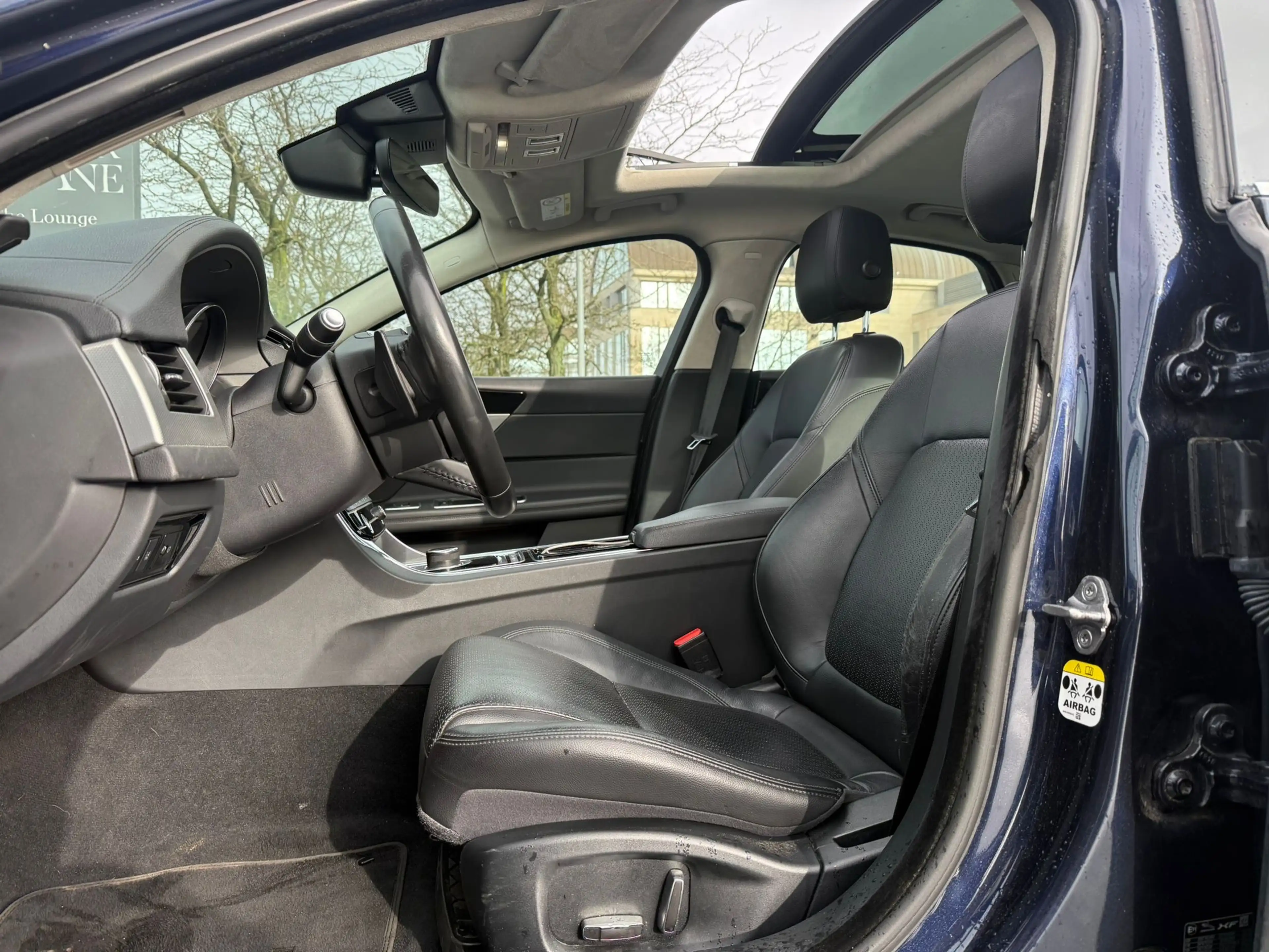 Jaguar XF XF 2.0 D E-Performance Portfolio (EU6.2) — photo 10