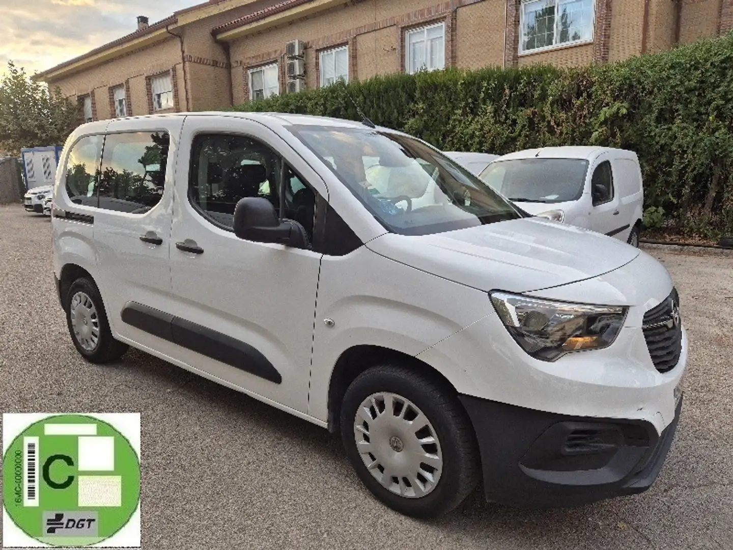 Opel Combo Life 1.5TD S/S Expression L 100 Blanco - 2